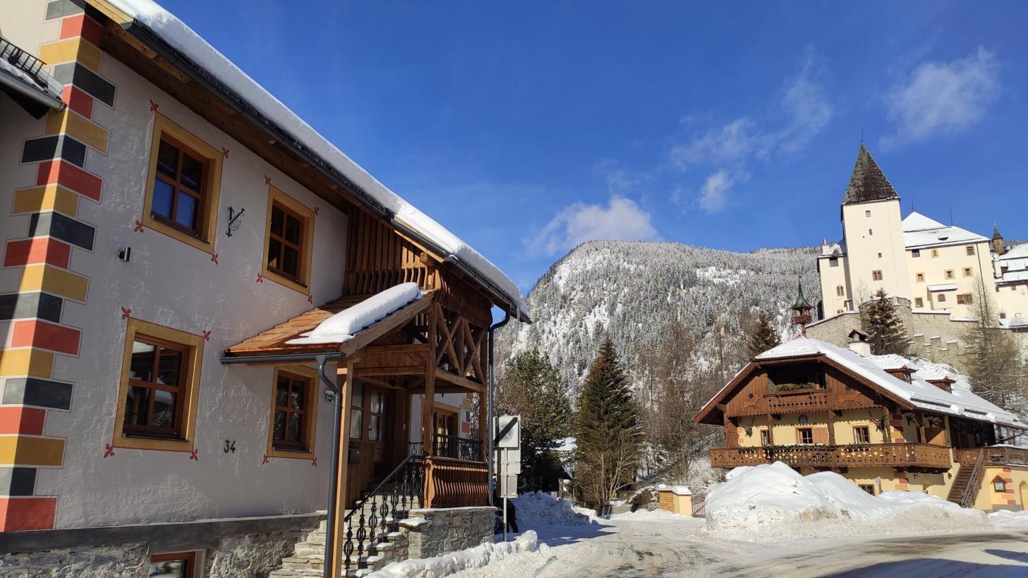Burglodge Fischerkeusche Mauterndorf  Esterno foto